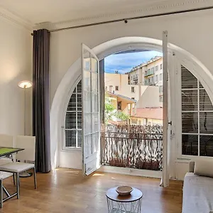 Apartment Atypique Studio Port De, Nizza